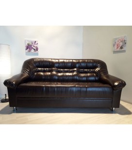 Офисный диван "Карелия" трехместный артикул 1012